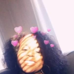 Meet your Posher, Brëë